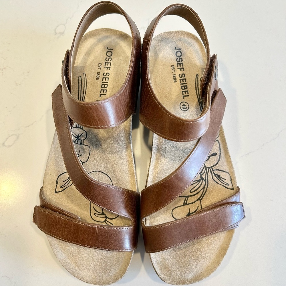 Josef Seibel Tonga 25 Tan Leather Strappy Sandals